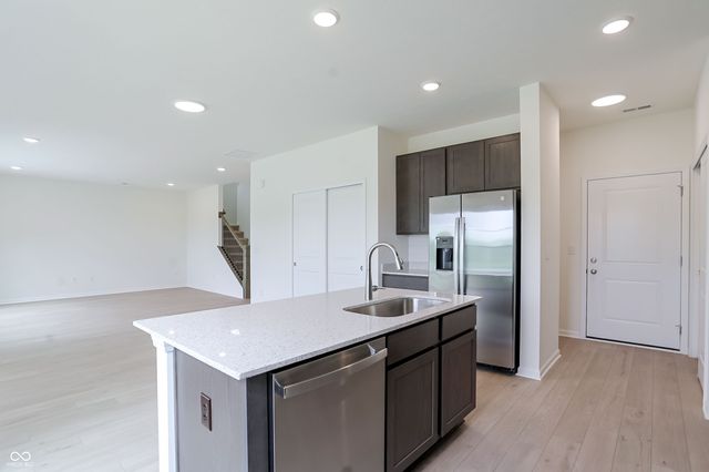 8609 Meadowlands Court, Plainfield, IN 46168