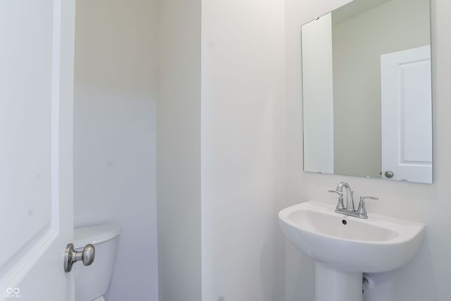 8609 Meadowlands Court, Plainfield, IN 46168
