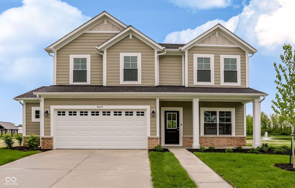 8609 Meadowlands Court, Plainfield, IN 46168