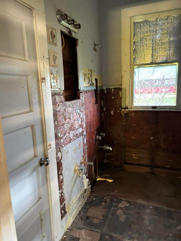 4311 Bernardo De Galvez Avenue, Galveston, TX 77550