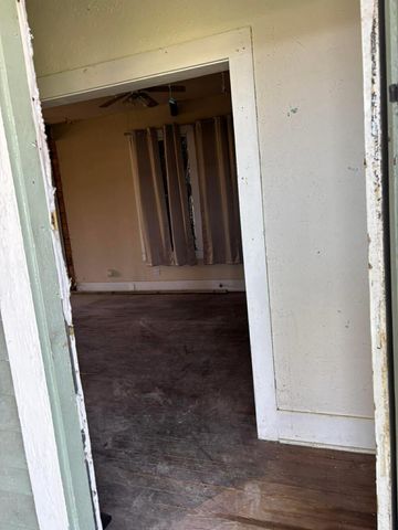 4311 Bernardo De Galvez Avenue, Galveston, TX 77550