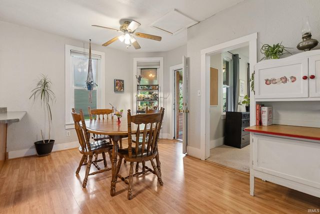 1054 N Seminary Street, Roanoke, IN 46783