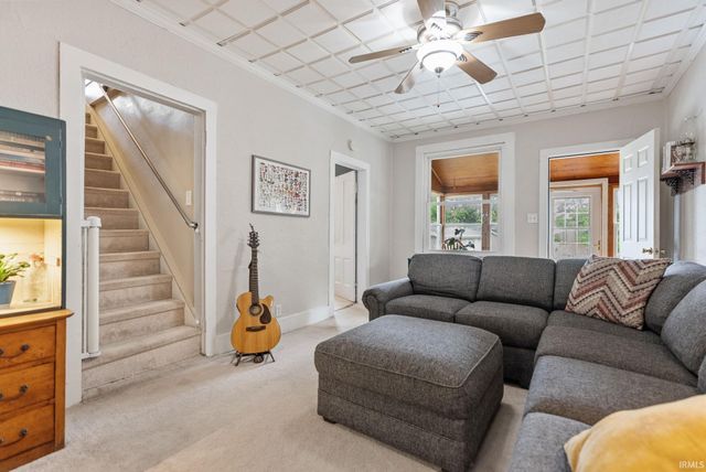 1054 N Seminary Street, Roanoke, IN 46783
