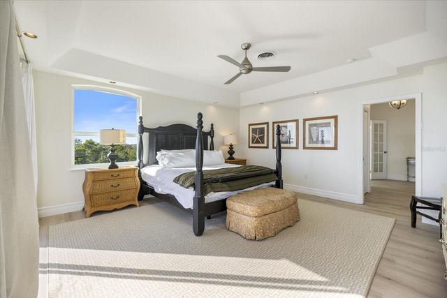 949 SUNCREST LANE, Englewood, FL 34223