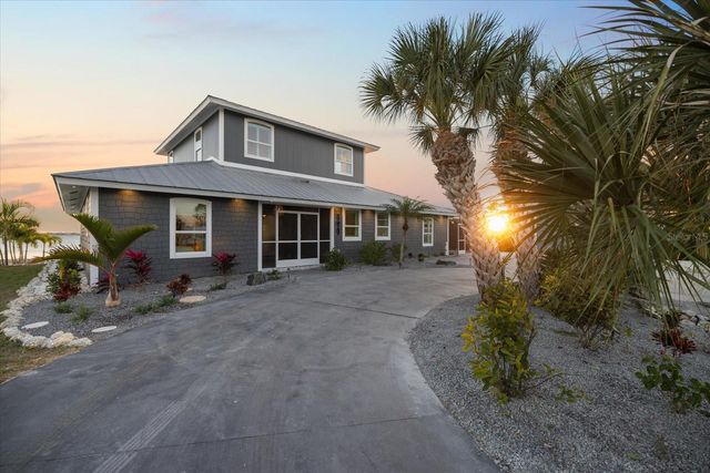 949 SUNCREST LANE, Englewood, FL 34223