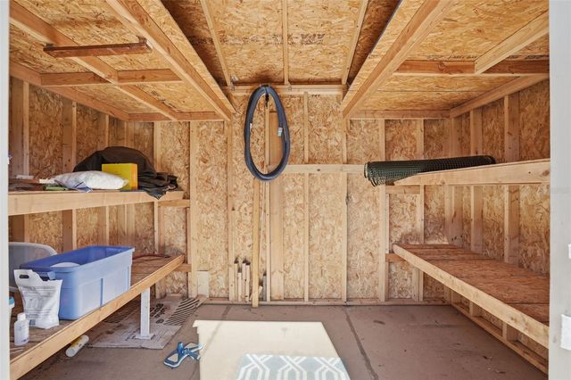 7962 2ND WAY N, St Petersburg, FL 33702