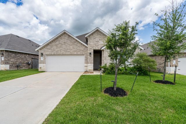 1565 Oakdale Crest Rd, Montgomery, TX 77316