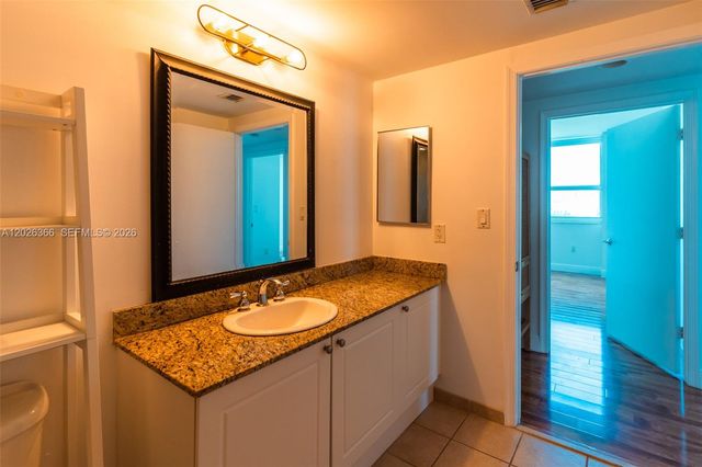 19501 W Country Club Dr 1603, Aventura, FL 33180