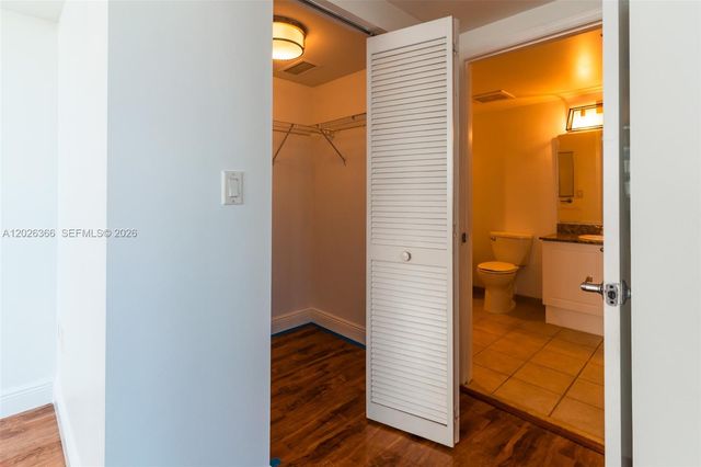 19501 W Country Club Dr 1603, Aventura, FL 33180