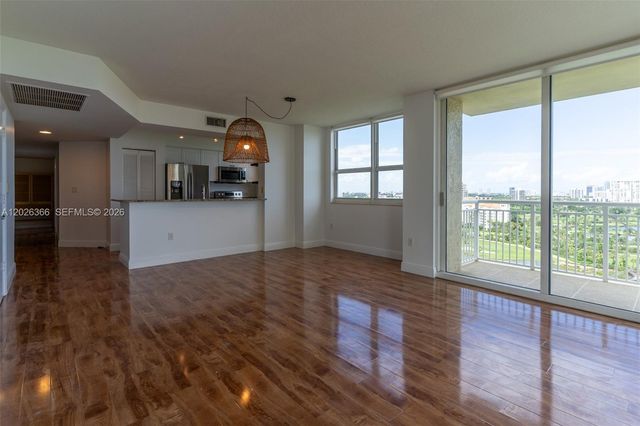 19501 W Country Club Dr 1603, Aventura, FL 33180