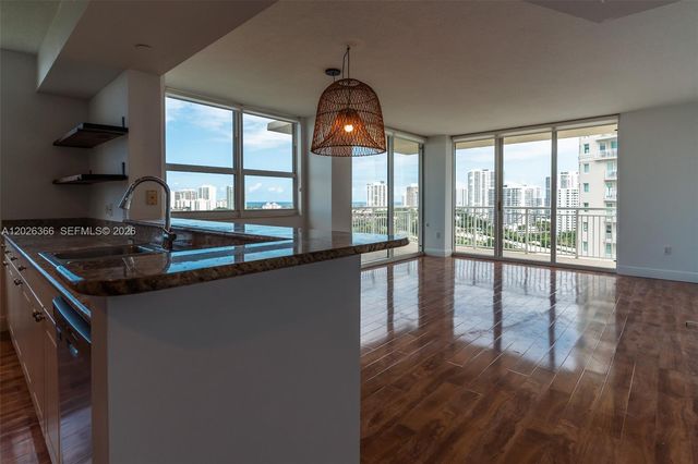 19501 W Country Club Dr 1603, Aventura, FL 33180