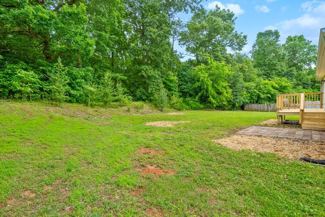 271 Golden Pond Ave, Oak Grove, KY 42262