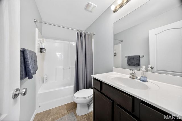 3148 Bentwater Place, St Charles, MO 63301