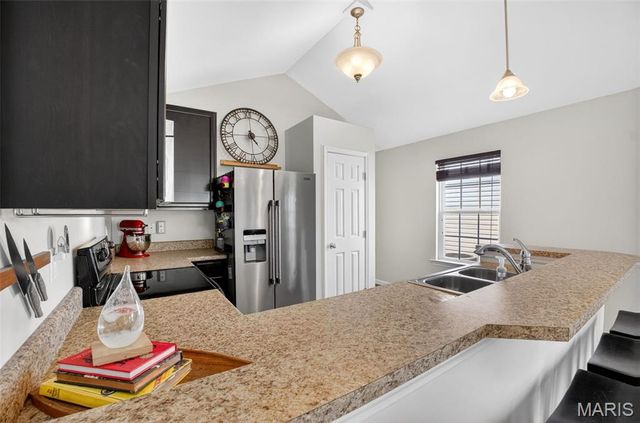 3148 Bentwater Place, St Charles, MO 63301