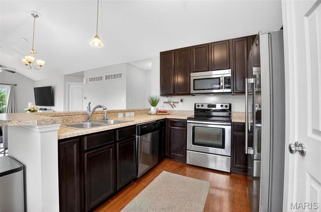 3148 Bentwater Place, St Charles, MO 63301