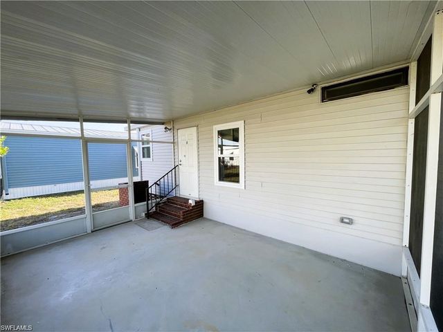 3158 Bunny Run DR, North Fort Myers, FL 33917