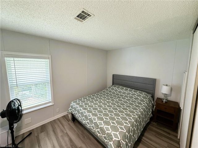 3158 Bunny Run DR, North Fort Myers, FL 33917