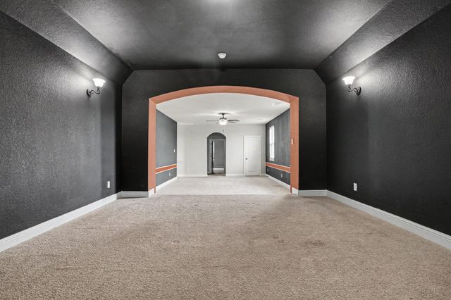 504 Stillwater Drive, Waxahachie, TX 75165