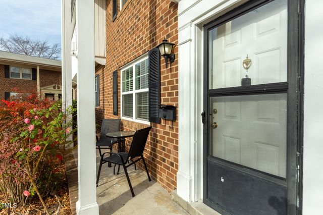 1002 Willow Drive Apt 107, Chapel Hill, NC 27514