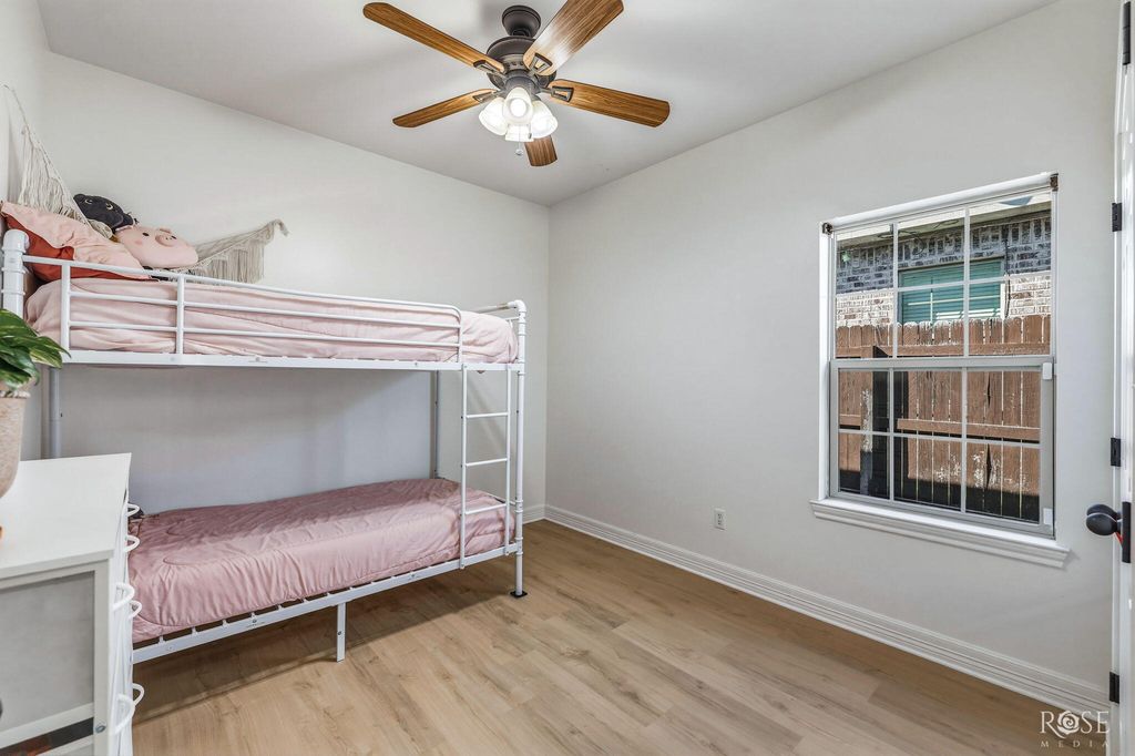 Image 23 of property listing at 3933 Margaret Lane, San Angelo, TX 76904