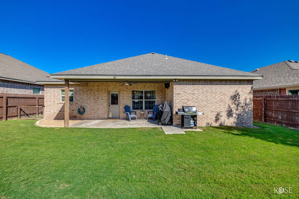 Image 31 of property listing at 3933 Margaret Lane, San Angelo, TX 76904