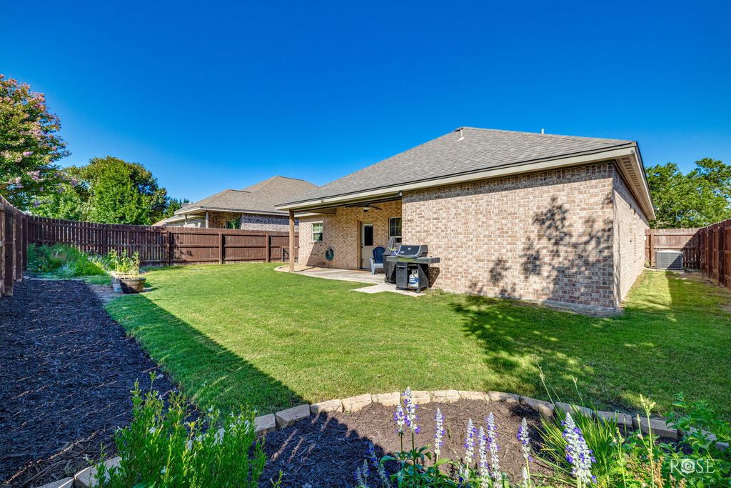 Image 33 of property listing at 3933 Margaret Lane, San Angelo, TX 76904