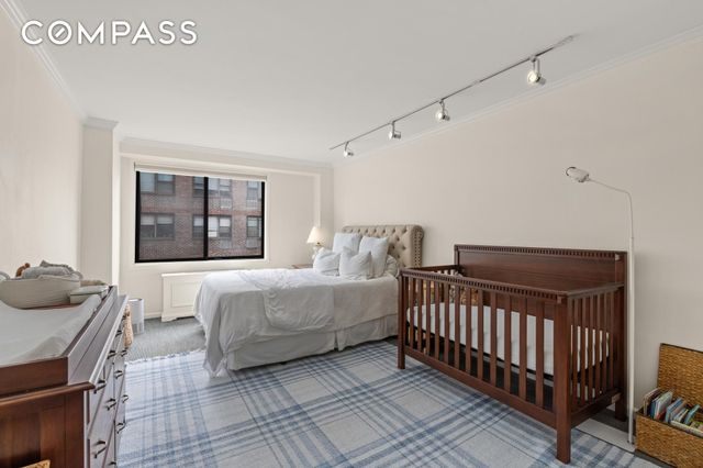 345 E 73rd Street 11KL, New York City, NY 10021