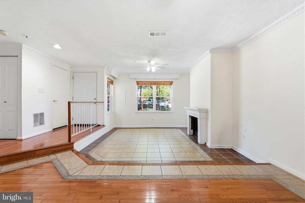 Image 13 of property listing at 4753 RIVER VALLEY WAY #56, Bowie, MD 20720