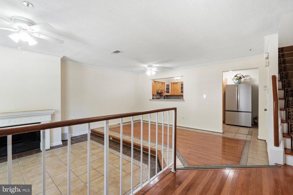 Image 8 of property listing at 4753 RIVER VALLEY WAY #56, Bowie, MD 20720