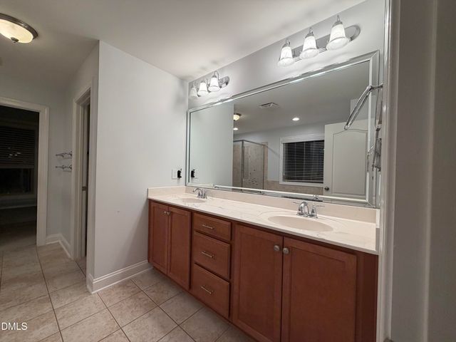 3914 Wedonia Drive, Cary, NC 27519