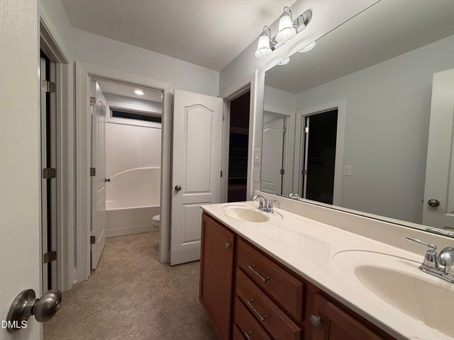 3914 Wedonia Drive, Cary, NC 27519