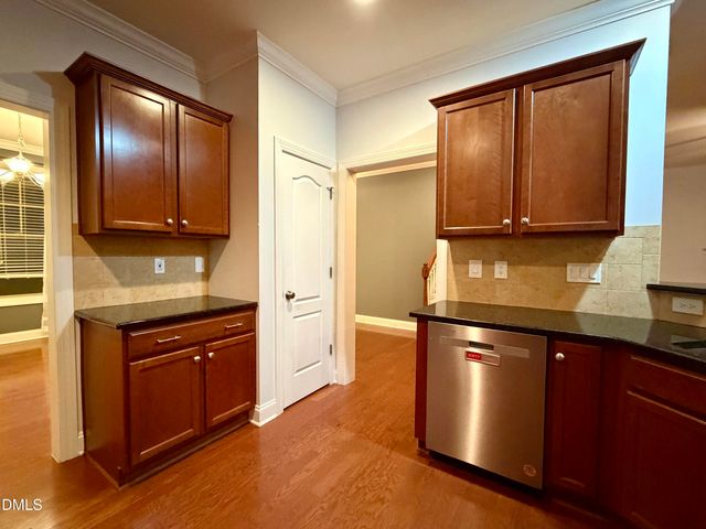 3914 Wedonia Drive, Cary, NC 27519