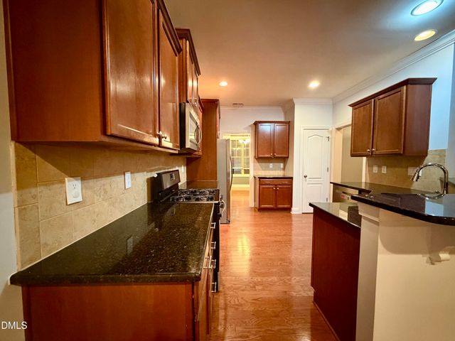 3914 Wedonia Drive, Cary, NC 27519