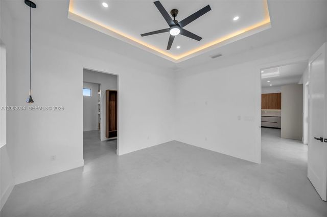 1055 Embers PKWY W, Cape Coral, FL 33993