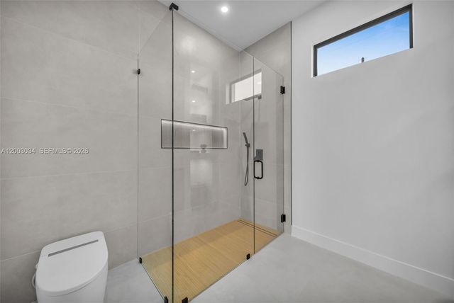 1055 Embers PKWY W, Cape Coral, FL 33993