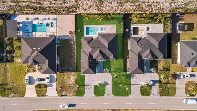 1055 Embers PKWY W, Cape Coral, FL 33993