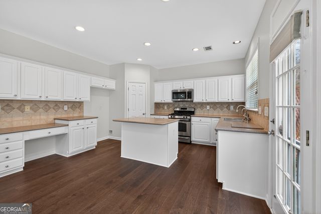 5008 Bethpage Drive, Suwanee, GA 30024