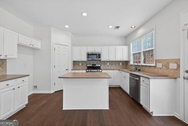 5008 Bethpage Drive, Suwanee, GA 30024