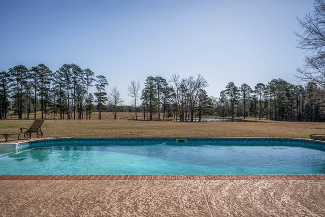 3843 FM 2199, Marshall, TX 75672