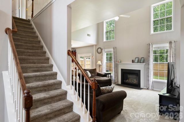 2515 Godsey Wood Drive, Charlotte, NC 28213