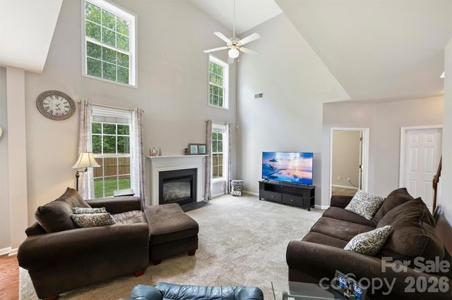 2515 Godsey Wood Drive, Charlotte, NC 28213