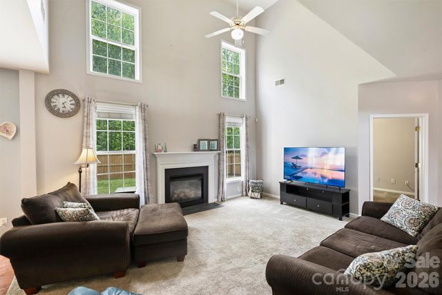 2515 Godsey Wood Drive, Charlotte, NC 28213