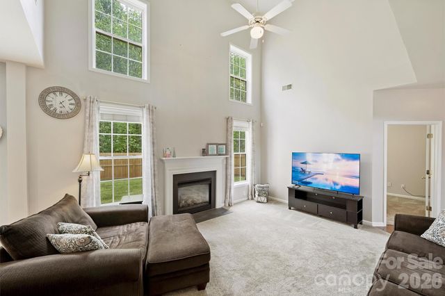 2515 Godsey Wood Drive, Charlotte, NC 28213