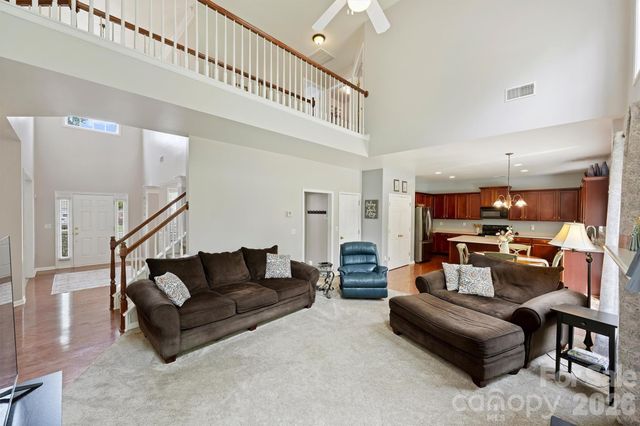 2515 Godsey Wood Drive, Charlotte, NC 28213