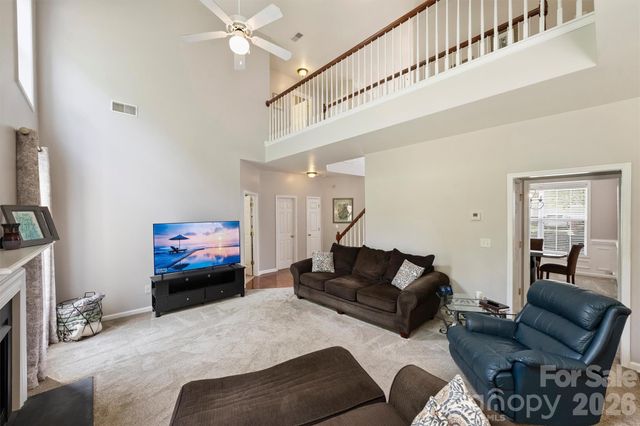 2515 Godsey Wood Drive, Charlotte, NC 28213