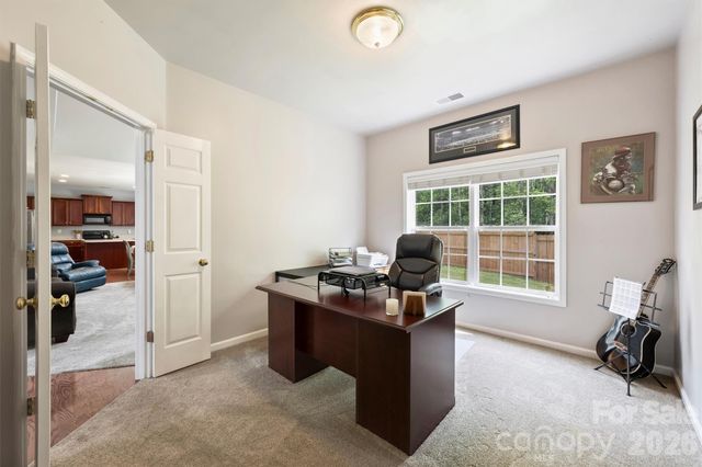 2515 Godsey Wood Drive, Charlotte, NC 28213