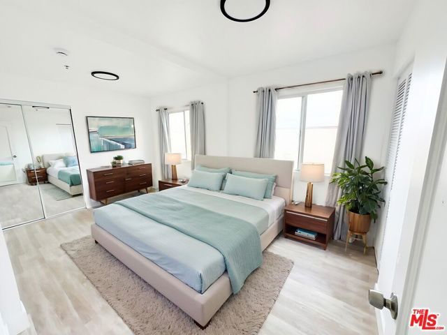 2637 S Manhattan Place 8, Los Angeles, CA 90018