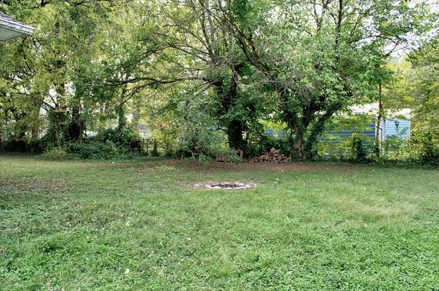 108 W Robberson Street, Willard, MO 65781