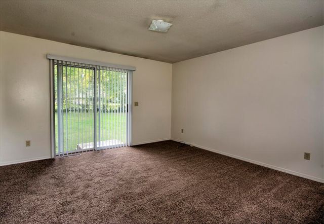 108 W Robberson Street, Willard, MO 65781