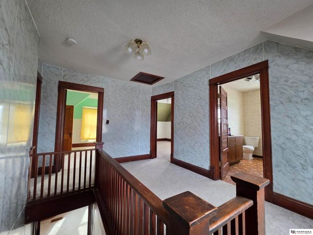 1175 N Locust Street, Wahoo, NE 68066